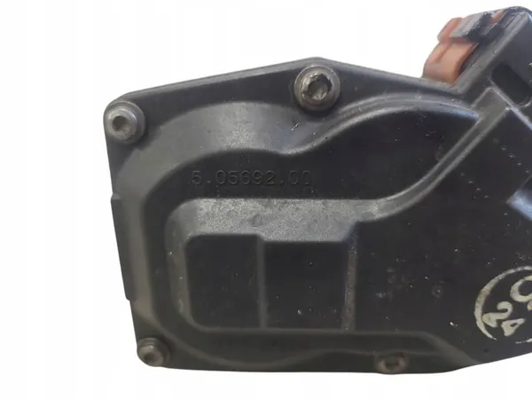 Vergaser OPEL INSIGNIA A ESTATE 2.0L diesel 2011 55564164 image 5