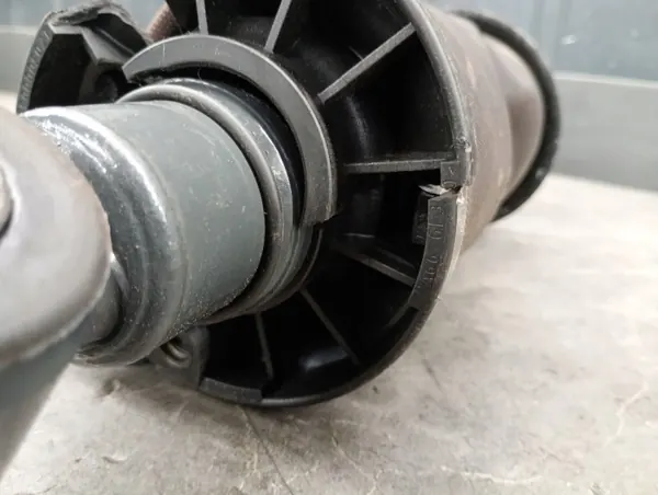 OEM A9613104355 Hytthjulupphängning kudde fram Mercedes image 6