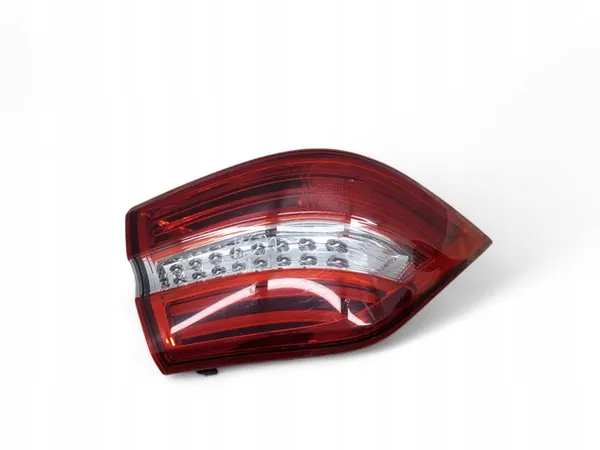 Luz trasera izquierda Mercedes-Benz ML W166 image 6