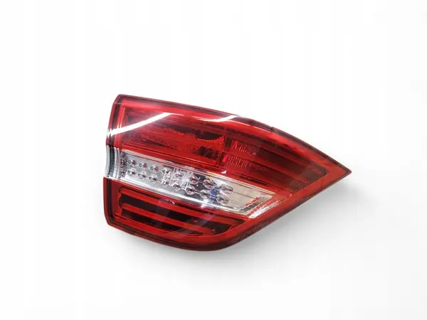 Luz trasera izquierda Mercedes-Benz ML W166 image 7