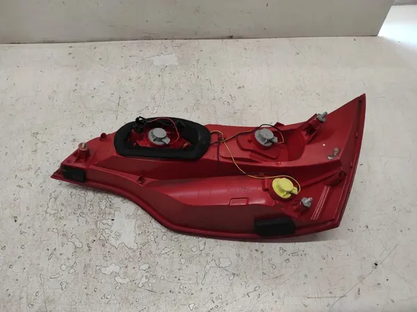 AUDI Q7 4L 05-09 Lámpara Trasera Izquierda 4L0945093A image 5