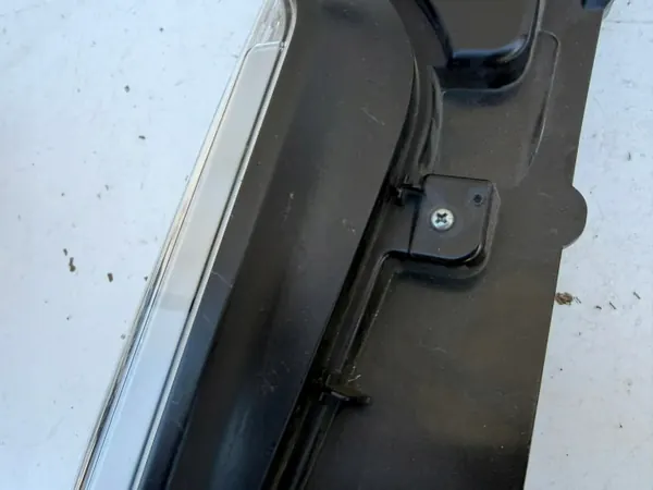 Toyota Yaris Cross Intermitente Izquierdo OEM 8159 Halógeno LED image 6