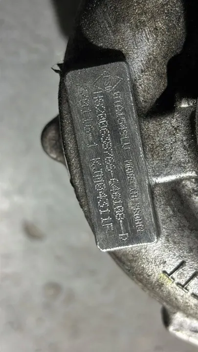 Turbo Renault OE OEM 646108 - Peça usada image 6