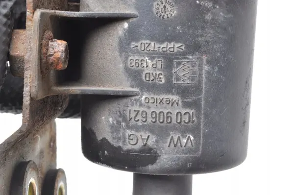 ASTON MARTIN DB9 Carbon Filter 1C0906621 2R8U-9F945-AA image 3