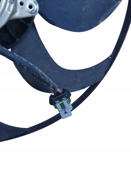 Jaguar XE 2017 Lüfterrotor OEM 5YY0671 - Gebraucht image 4
