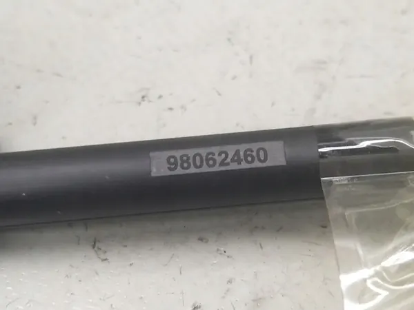 Capteur de niveau d'huile 1.6 PureTech Citroen OEM 98062460 image 6