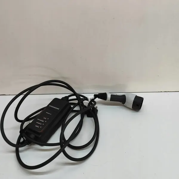 Cabo de carregamento bateria Honda e:Ny1 OEM 13965800 image 4