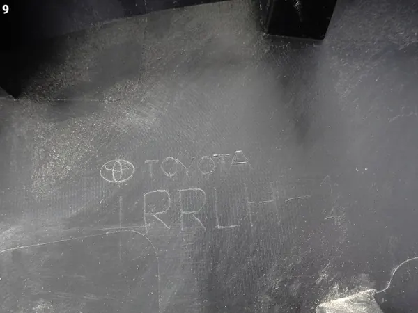 TOYOTA C-HR I LIFT 16-23 REAR DOOR MOULDING LEFT OEM image 10