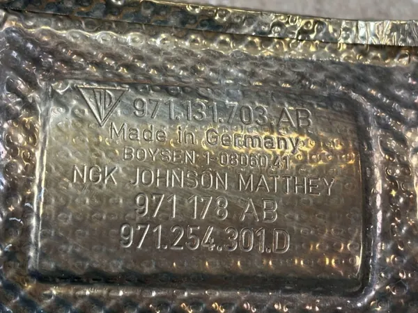 DPF/Katalysator Porsche Panamera OEM 971131703AB Gebruikt image 3