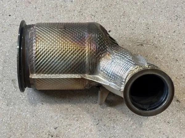 DPF/Katalysator Porsche Panamera OEM 971131703AB Gebruikt image 5