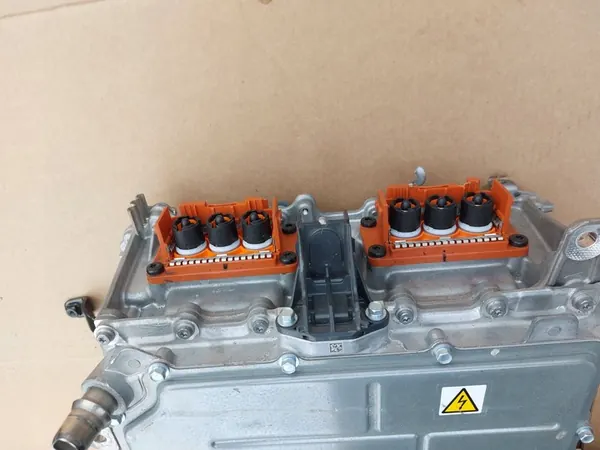 Inversor Renault Arkana A4159011200 image 3