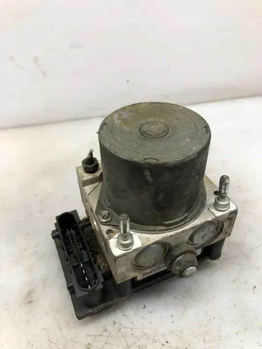 ABS-Pumpensteuergerät OEM 0265231417 Gebraucht image 2