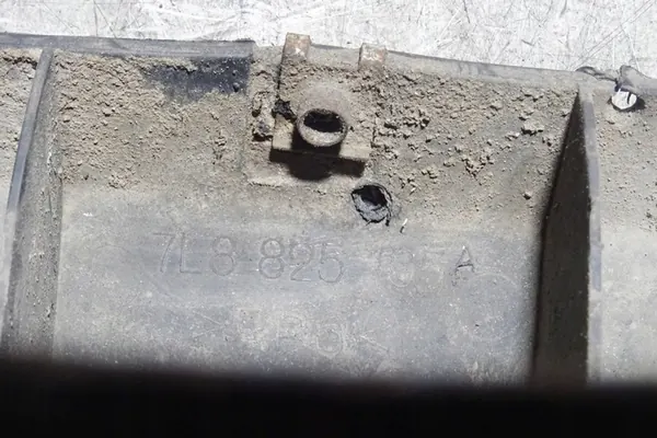 Parachoque Frontal Inferior AUDI Q7 3.0L Diesel 2007 image 4