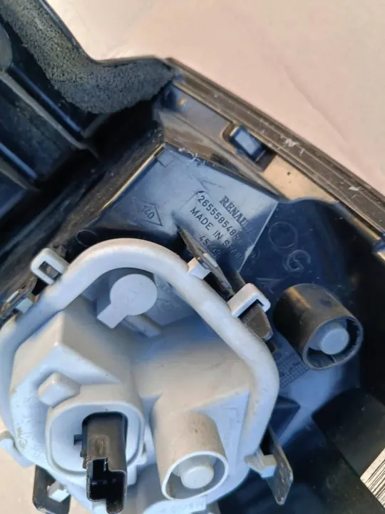 Luz trasera izquierda Renault Captur I completa image 7