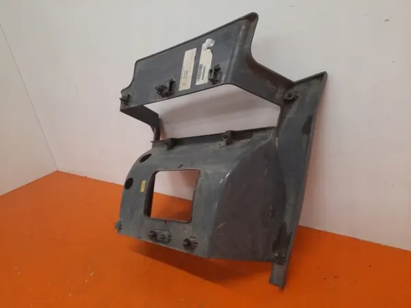 Couvercle de marche Mercedes Actros MP4 OEM A9608852265 image 6