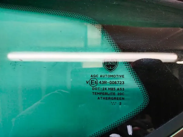 Scheibe OEM SZYBA L/T/K L.DEL3 12 Links Hinten Lancia Delta 3 image 4
