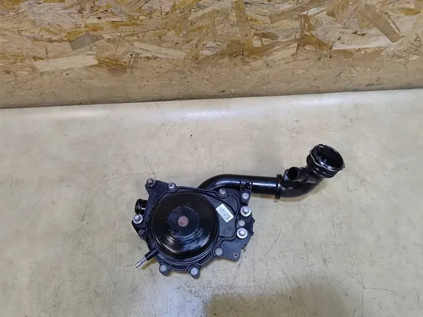 VATTENPUMP MERCEDES W204 LIFT 2.2 CDI A6512006801 image 3