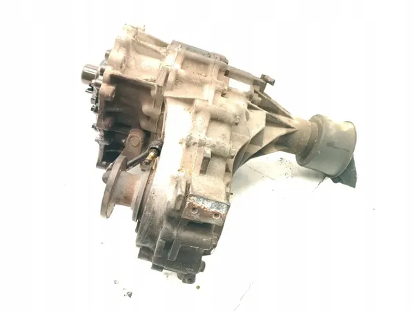 Nissan Fördelningslåda OEM 33100-73P11, 2.5D Diesel image 5