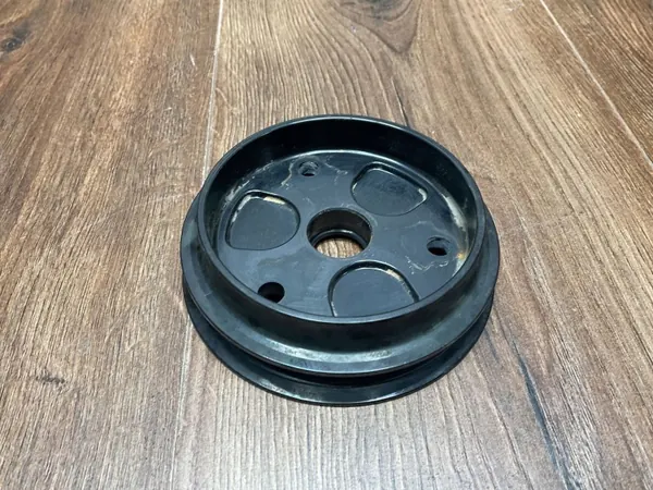 Poulie de pompe à eau K8D28509BB pour Land Rover Evoque II image 4
