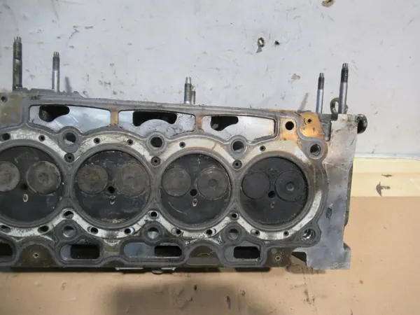 Culata de motor 964347710 para Peugeot 206 1.4 HDI image 8