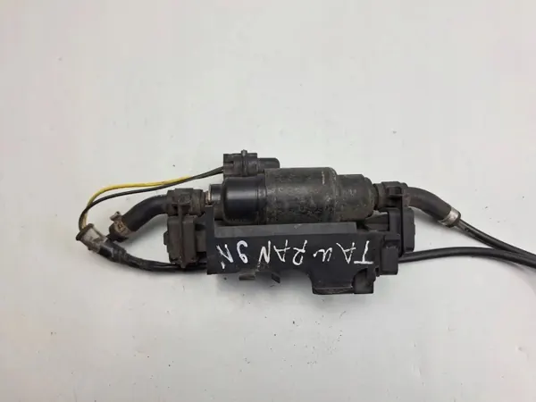 Bomba Webasto usada OEM 9002953F para VW Audi image 5