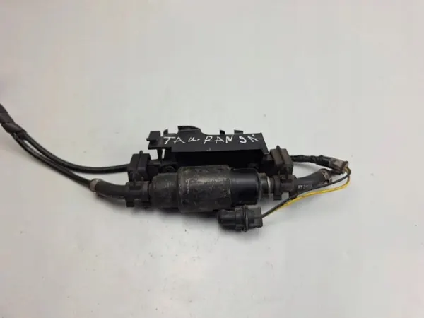Bomba Webasto usada OEM 9002953F para VW Audi image 6