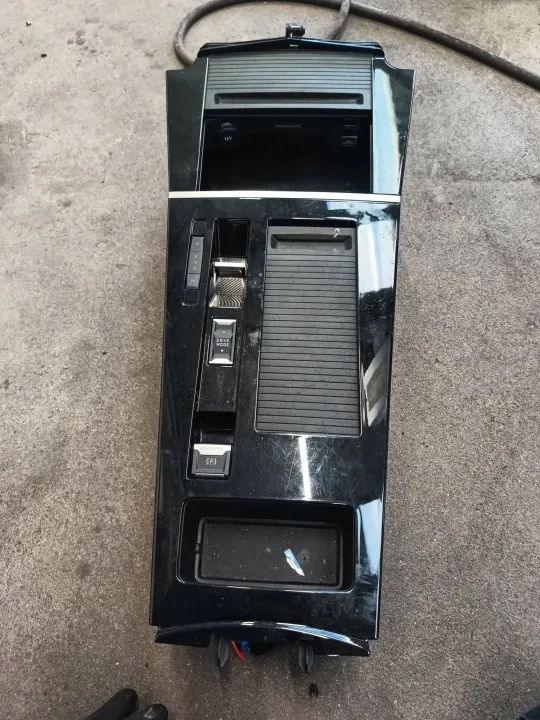 GM OEM 9851085580 Mittelkonsole mit Induktionsladegerät image 2