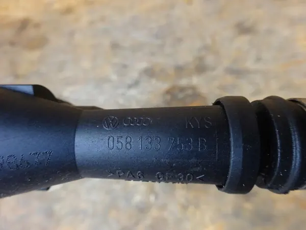 AUDI TT 8N S3 8L LEON CUPRA R 1.8 Turbo Vakuumschlauch image 4