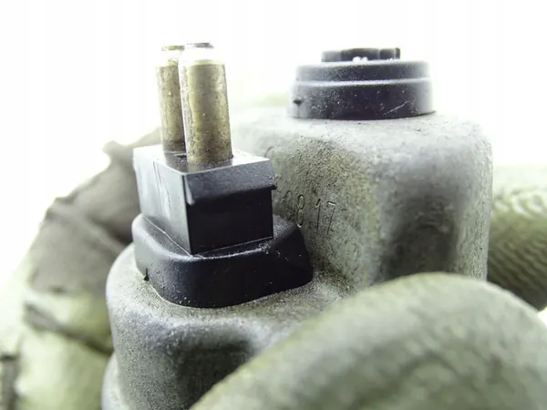 MERCEDES S-KLASA W140 3.2 24V Öljynpaineanturi 0095420817 image 4