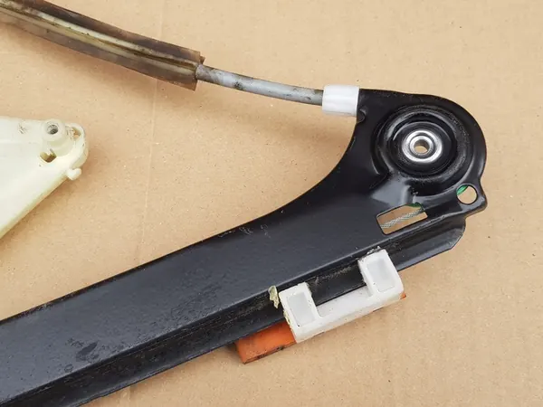 Mecanismo de janela dianteira esquerda / Audi A3 8P 3 portas / OEM image 6