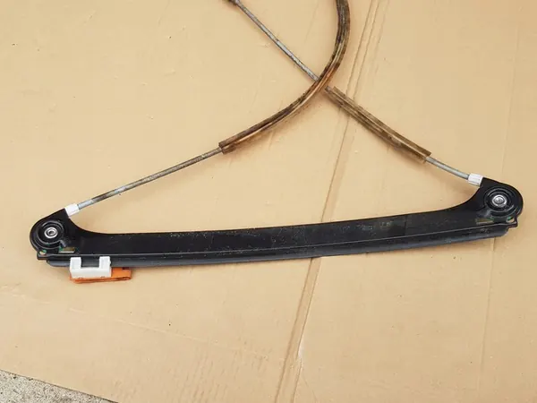 Mecanismo de janela dianteira esquerda / Audi A3 8P 3 portas / OEM image 7