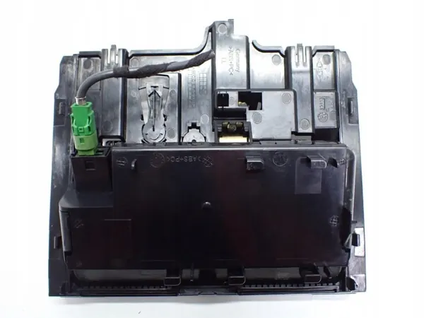 Askfat OEM 3G1863071 för VW Passat B8 image 3