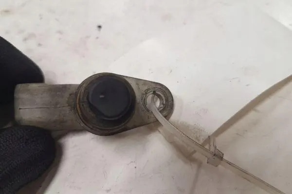 Sensor de posición del árbol de levas OPEL MERIVA 1.3L diesel image 4