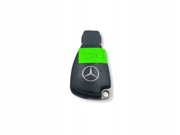 Clé Mercedes OEM UHP2308 - Clé Poisson 3 Boutons image 6