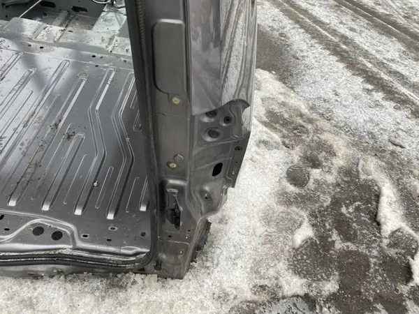 OEM 292105 Takaoikea lokasuoja Renault Kangoo III:lle image 3