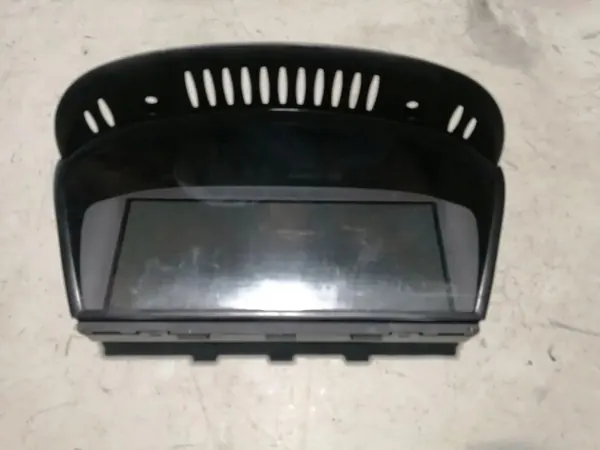 BMW 5 Touring E61 navigationsskärm OEM 6985868 image 2
