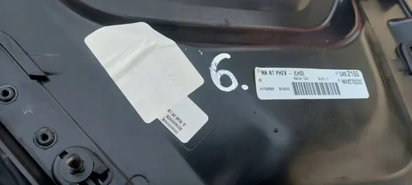 Jeep Wrangler JL Deurbekleding OEM 6899986ABPT6 Rechts Achter image 3