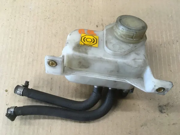 Depósito de Líquido de Freno Maserati OE OEM ZBIORPLYNHAMULQUATTROPORTE image 2