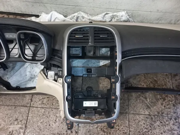Chevrolet Malibu Instrumentpanel Airbag Bälte Set OEM image 3