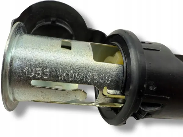 Tomada 12V traseira Volkswagen OEM 6096160 image 9