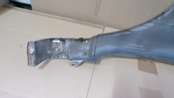 SUBARU IMPREZA 2 II Fram höger stänkskärm OEM 48W image 9