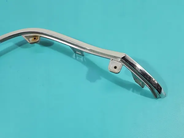 OEM 52752-02010 Tira Parachoques Trasero Toyota Auris II image 3