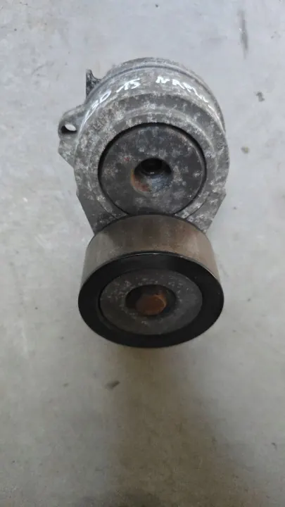 Rolo tensor correia trapezoidal OEM 9362001870 EM image 2