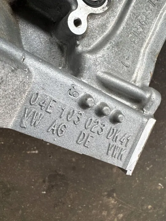 Bloc Moteur Audi A3 8V 1.4 DGE OEM 04E103023DK image 8