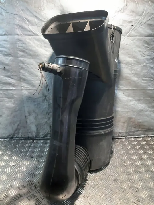 MAN TGA/TGS Luftfilterhus OEM 81084006025 image 3