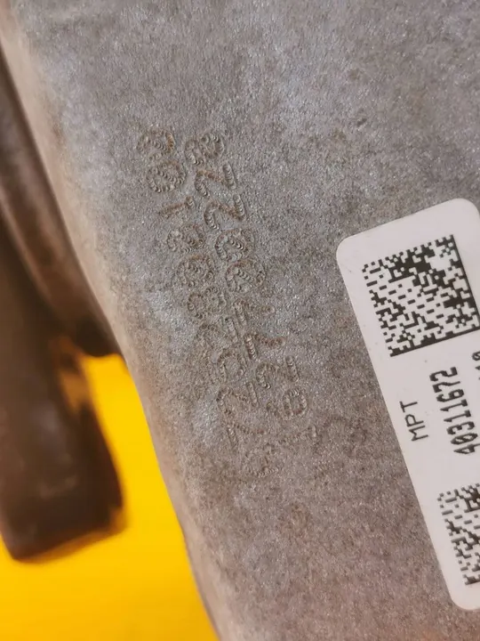 Mercedes-Benz VITO W447 1.6 CDI Gearbox Reducer A7252800100 image 2