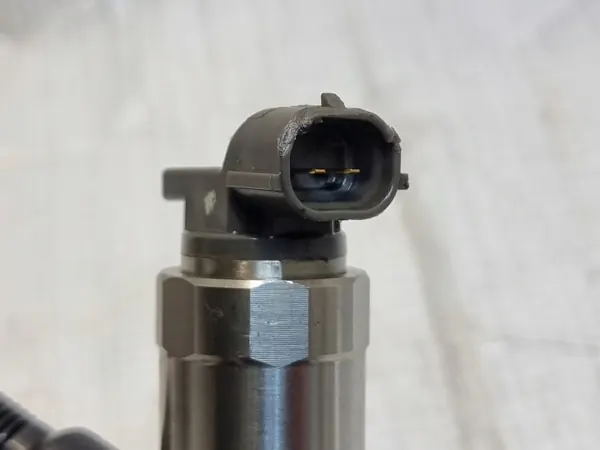 Inyector OEM 55578075 para Opel Astra K, Insignia B image 8