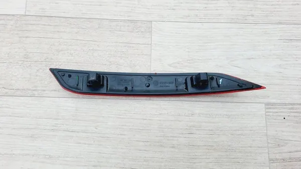 Takapuskurin Heijastin Vasemmalle Oikealle VW Polo 6C 6C0945105B 6C0945106B image 2