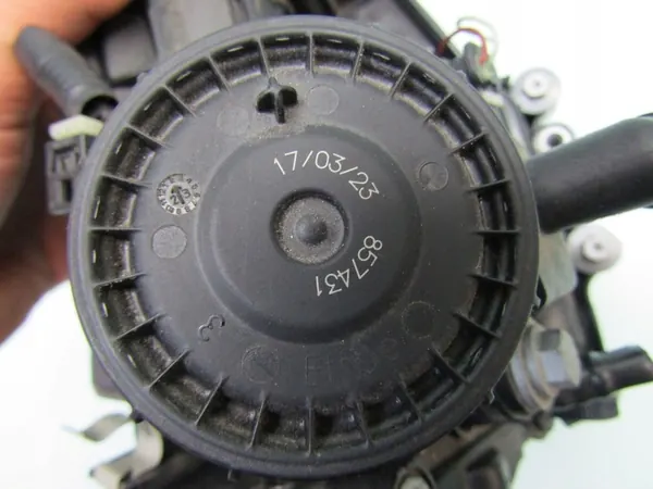 NISSAN QASHQAI III J12 1.3 DIG-T Coletor de admissão A2821402000 image 3