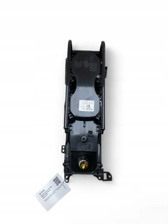 Suporte de copo dianteiro Volvo XC90 OEM 31389958 image 10